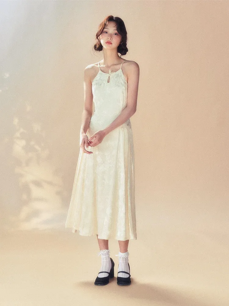 2Type Elegant Embroidery Long Bacl-Open Dress
