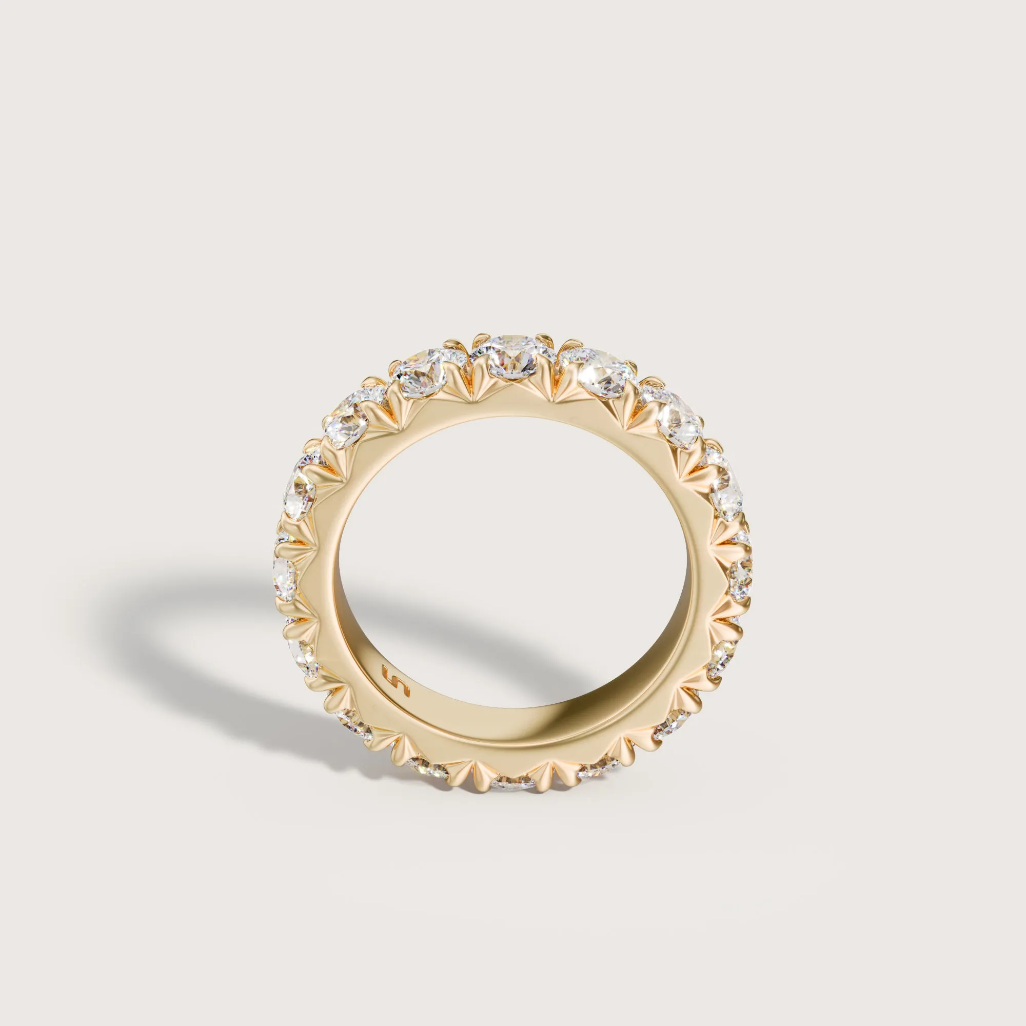 Hera Eternity Diamond Ring | Medium