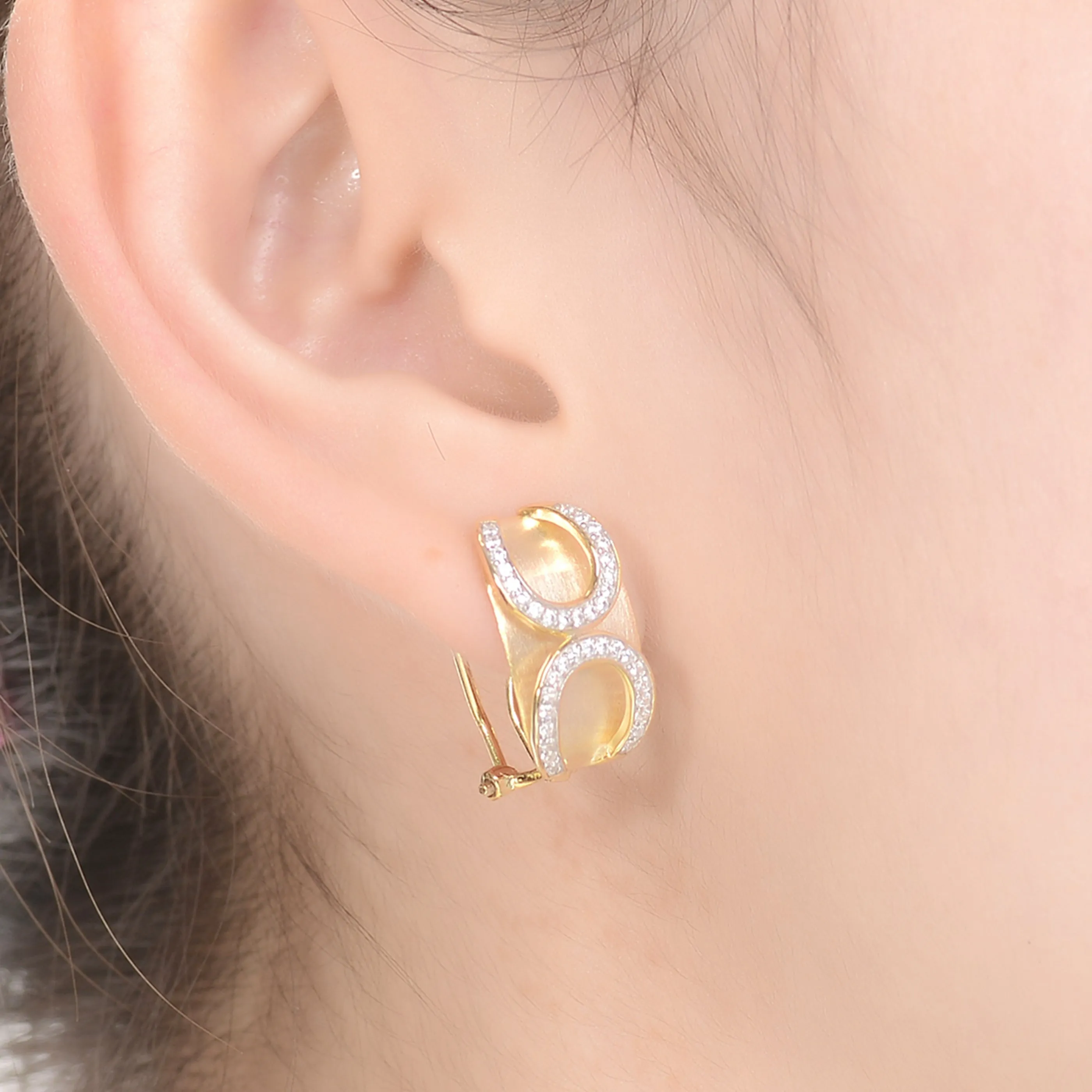 Monfort Eternal Huggie Earrings