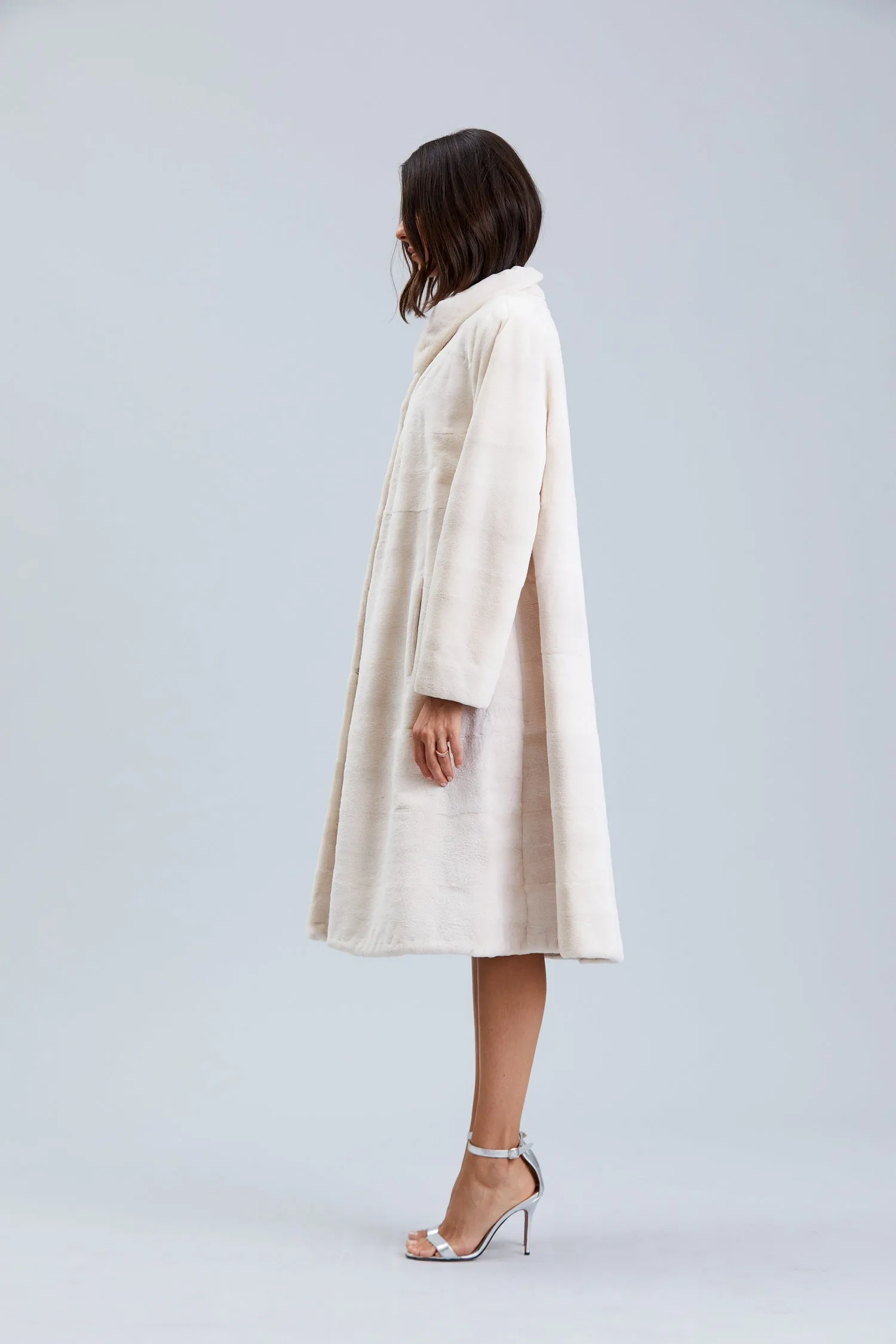 NATURAL IVORY SHEARED MINK COAT