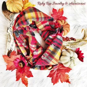 The Cinnamon Infinity Scarf