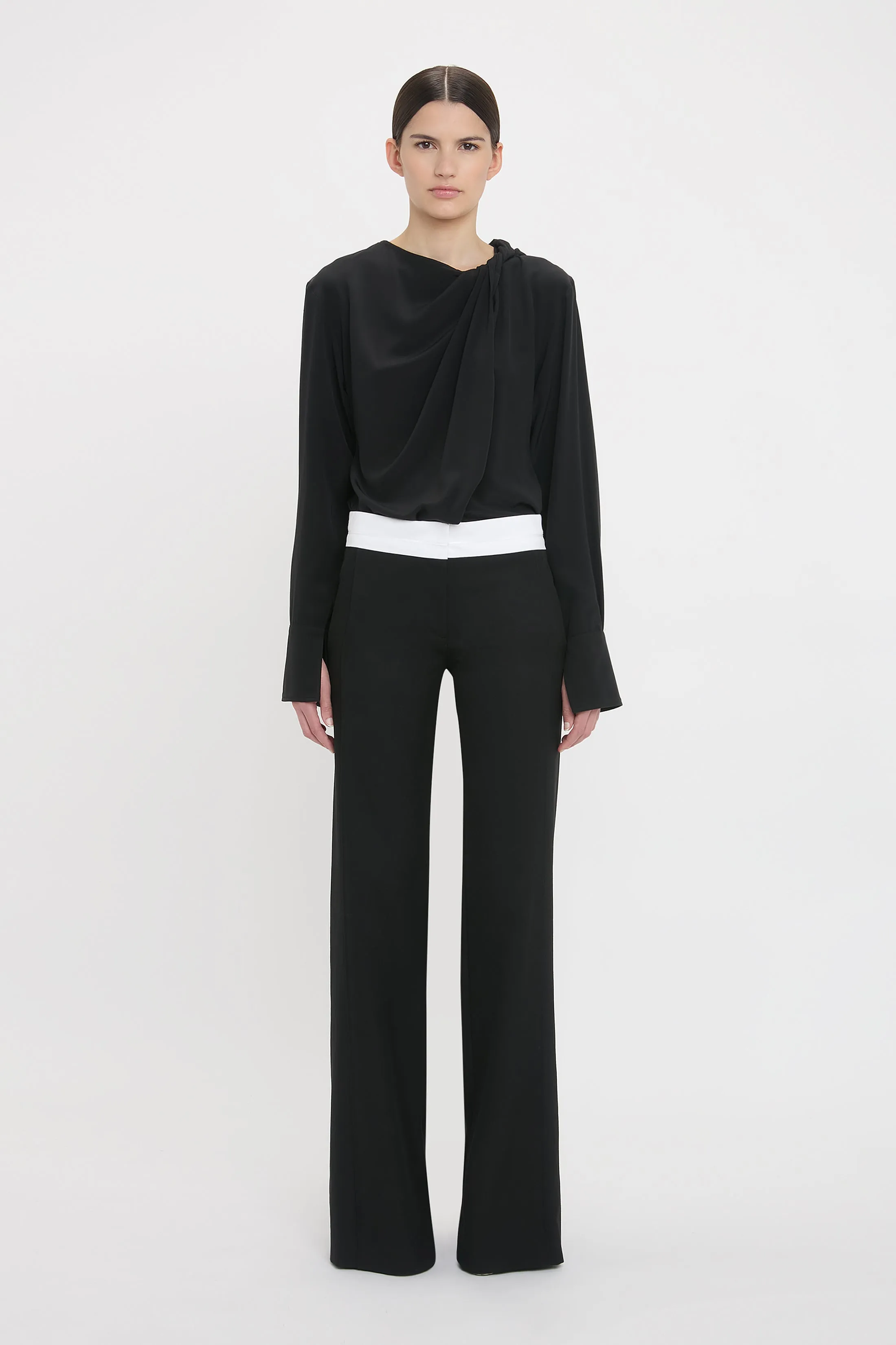 Twist Detail Scarf Top In Black
